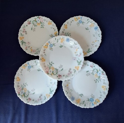 Assiettes arcopal années - ,