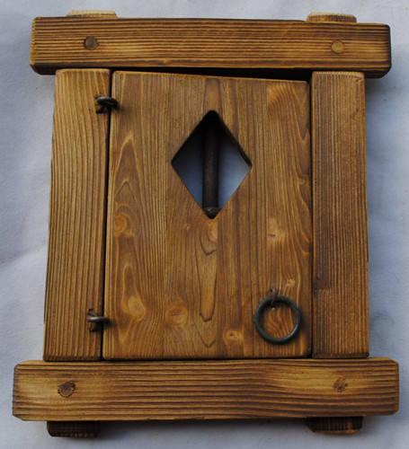 Finestra legno con grata in - finestra,