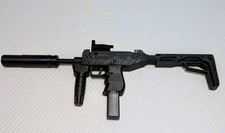 Uzi - Replica in scala 1:1 -