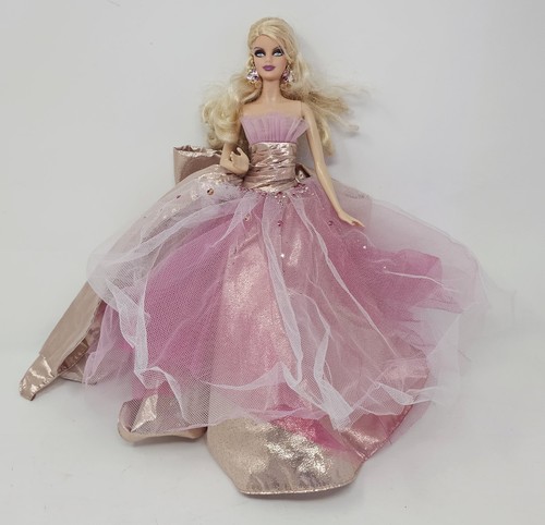 2009 holiday barbie doll - holiday,