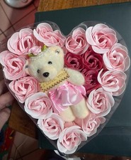 Cuore Di Rose Con Pupazzo “I