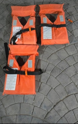 Giubbotti salvagente 100 - giubbotti,