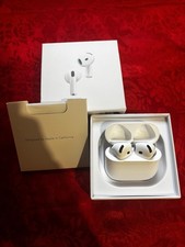 AirPods 4 con cancellazione