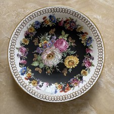 Fine Piatto In Porcellana