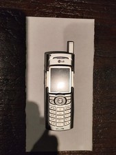 Telefono cellulare LG G7050 