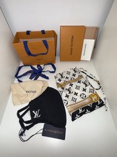 Louis Vuitton M76748 Maschera