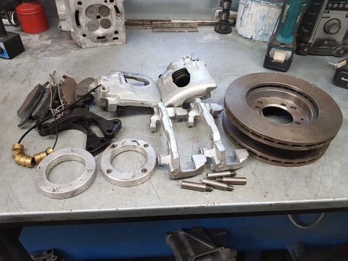 Triumph dolomite sprint - dolomite, set