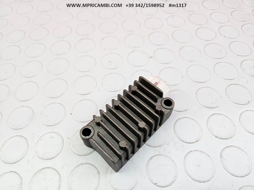 Regolatore tensione - regolatore,