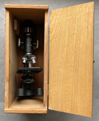 Microscopio exco con - microscopio,