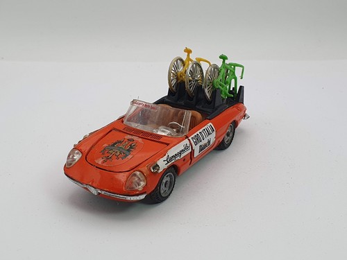 Alfa romeo duetto - romeo,