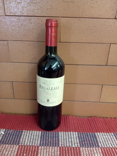 Vino siciliano rosso regaleali - vino,