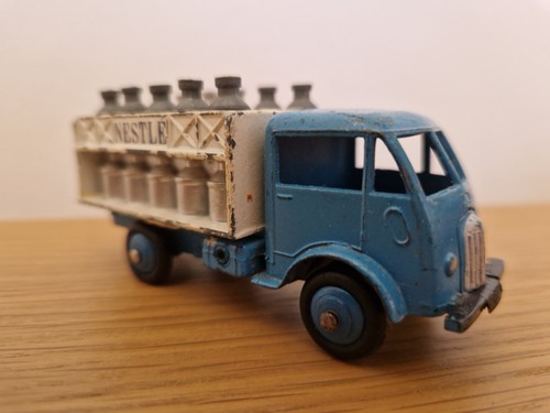 Dinky toys camion - dinky, laitier