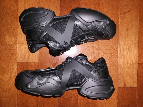 Scarpe uomo futuristiche di - scarpe,