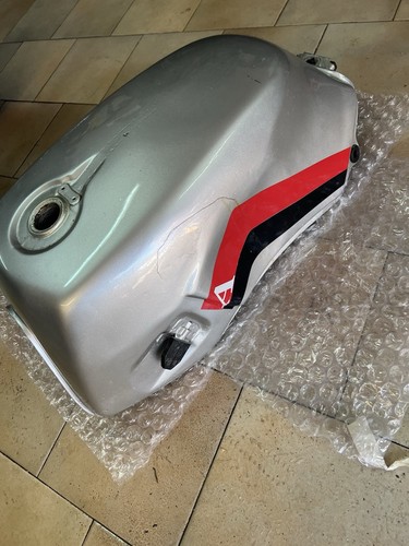 Serbatoio honda cbx 750f - honda,