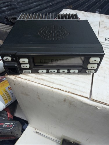 Kenwood 880 uhf fm - 880,