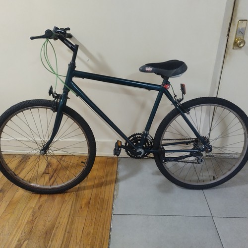 Two mountain bikes - bikes, 26"