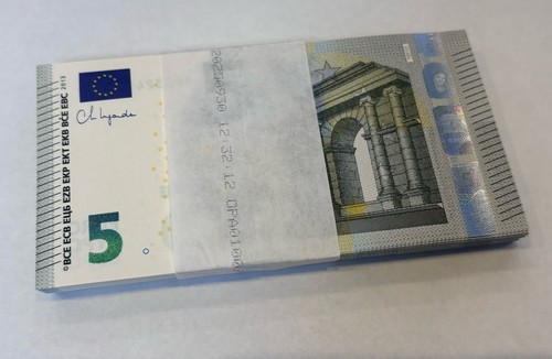 500 euro totale - 500, €