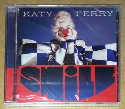 Katy perry smile nuovo - -,