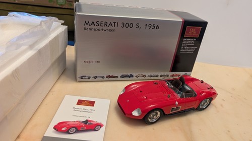 Cmc maserati 300 s - 1/18,