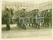 1940 MILANO WW2 La Milizia Universitaria sfila al passo dell'oca *DANNEGGIATA
