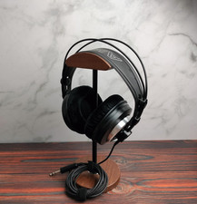 AKG K280 Parabolic Cuffie da