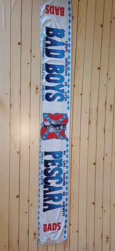 Sciarpa ultras pescara curva - sciarpa,