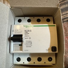 Interruttore Differenziale Salvavita ID 4P 125A 300mA TIPO “B” Schneider 16764