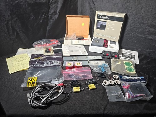 90s vtg car stereo - 90s, security