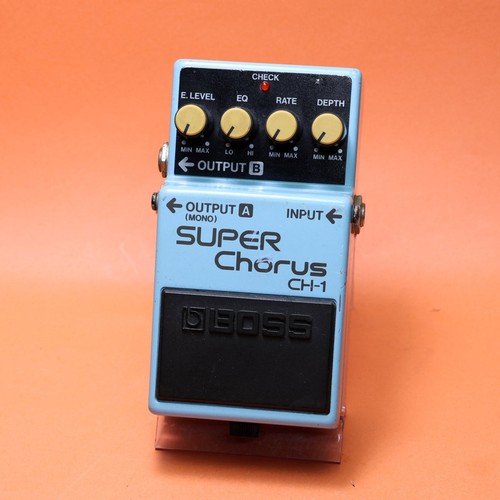 Boss super chorus used - super,