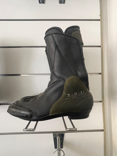 Stivalidainese pelle - stivalidainese,