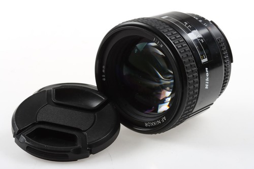 Nikon 8 numero - 85,