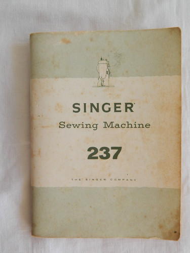 Singer sewing machine - machine, 237