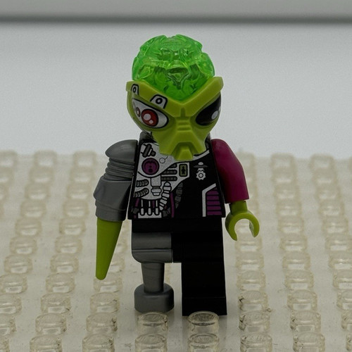 Lego alien android minifigure - alien,