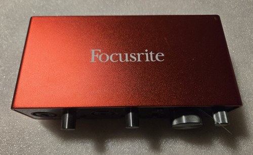 Focusrite scarlett 2i2 - scarlett,