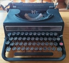 Macchina da scrivere Hispano