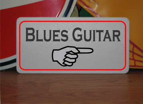 Chitarra blues con freccia