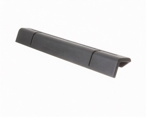 580020724 yale - 3),