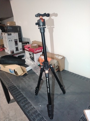 Treppiede fotografico - treppiede,