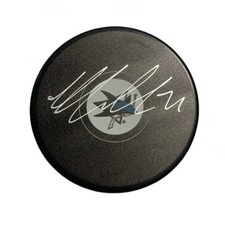 Puck firmato Macklin Celebrini San Jose squali fanatici certificato di autenticità