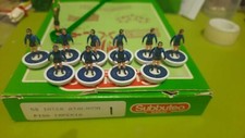 Subbuteo INTER  CON BASI NON COMUNI NERO AZZURRI  VINTAGE team REF 58