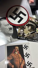 Adesivi e foto @Hitler e