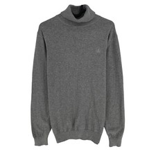 Il Maglione Grigio A Collo
