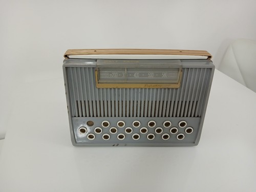 Antica radio portatile - portatile, super