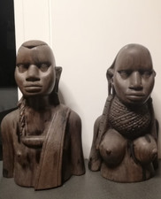 coppia di busti africani