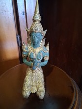 Statuina Dea Tailandese In