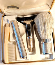 ANTICO SET DA BARBA IN ARGENTO