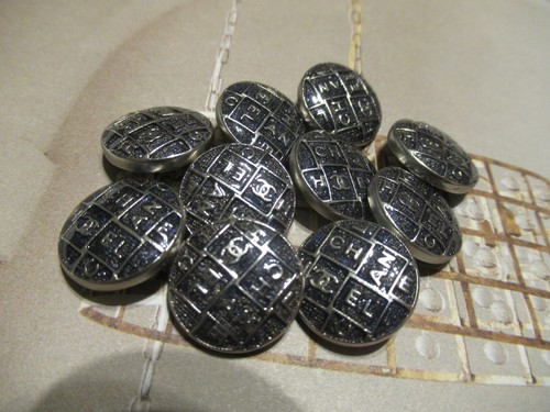 Chanel sparkly gray - chanel,