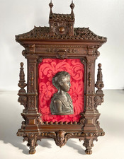 BAS-RELIEF PORTRAIT San