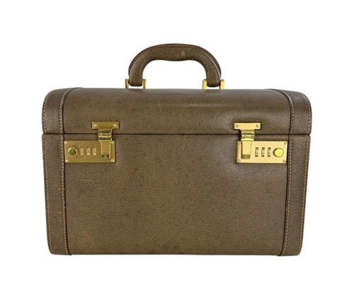 Gucci vanity trunk - gucci, trunk/case
