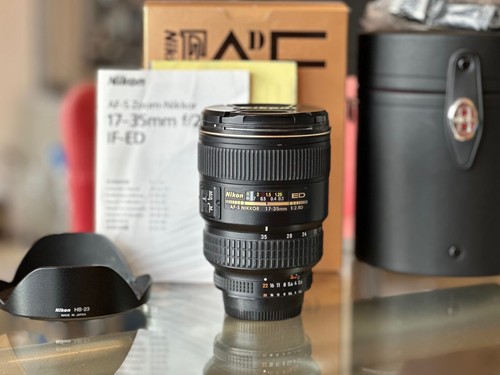 Nikon 35mm f 2 - 17-35mm, f/2.8d